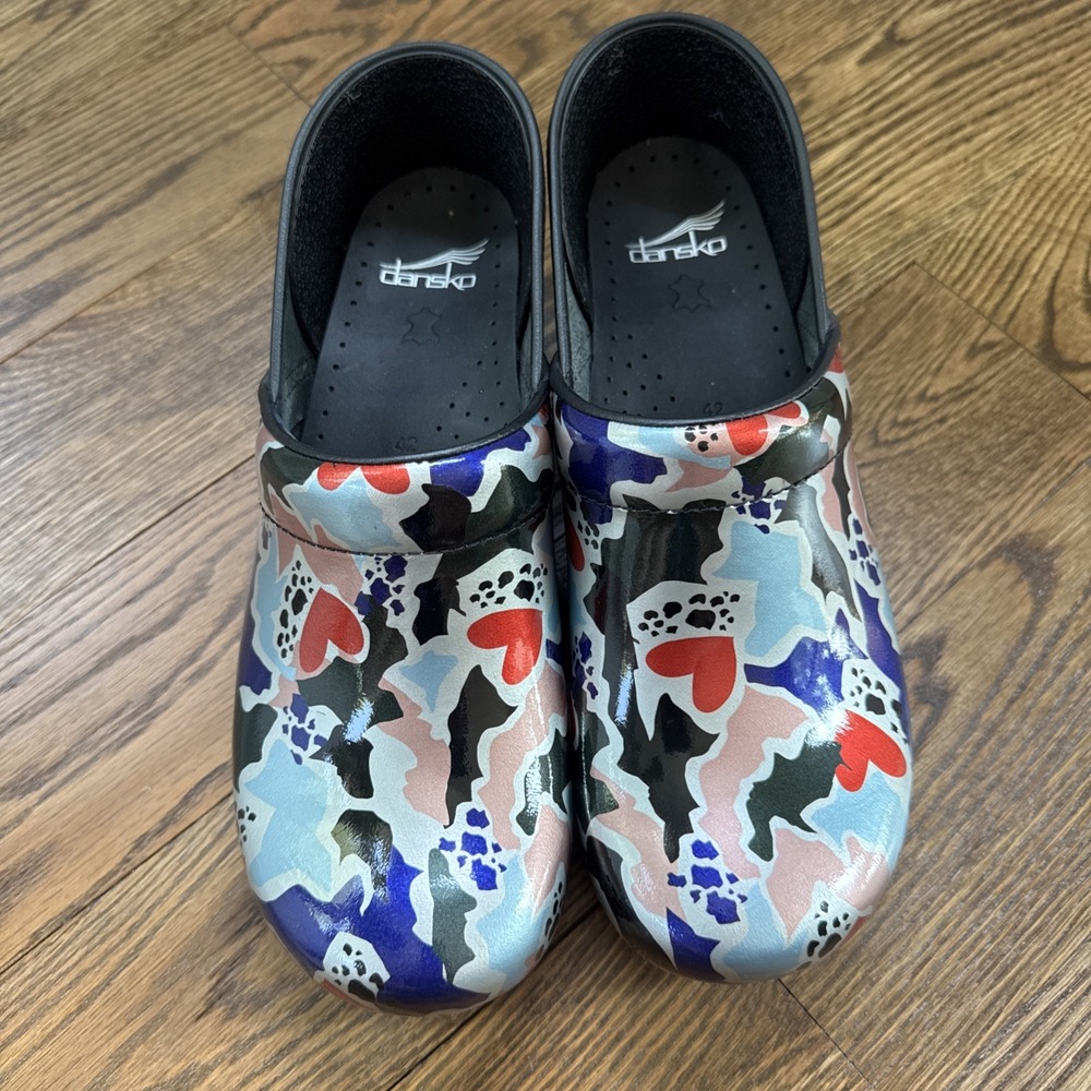 Dansko Professional Fragment Patent Leather Clogs Women EU 42 US 11.5-12 Unworn